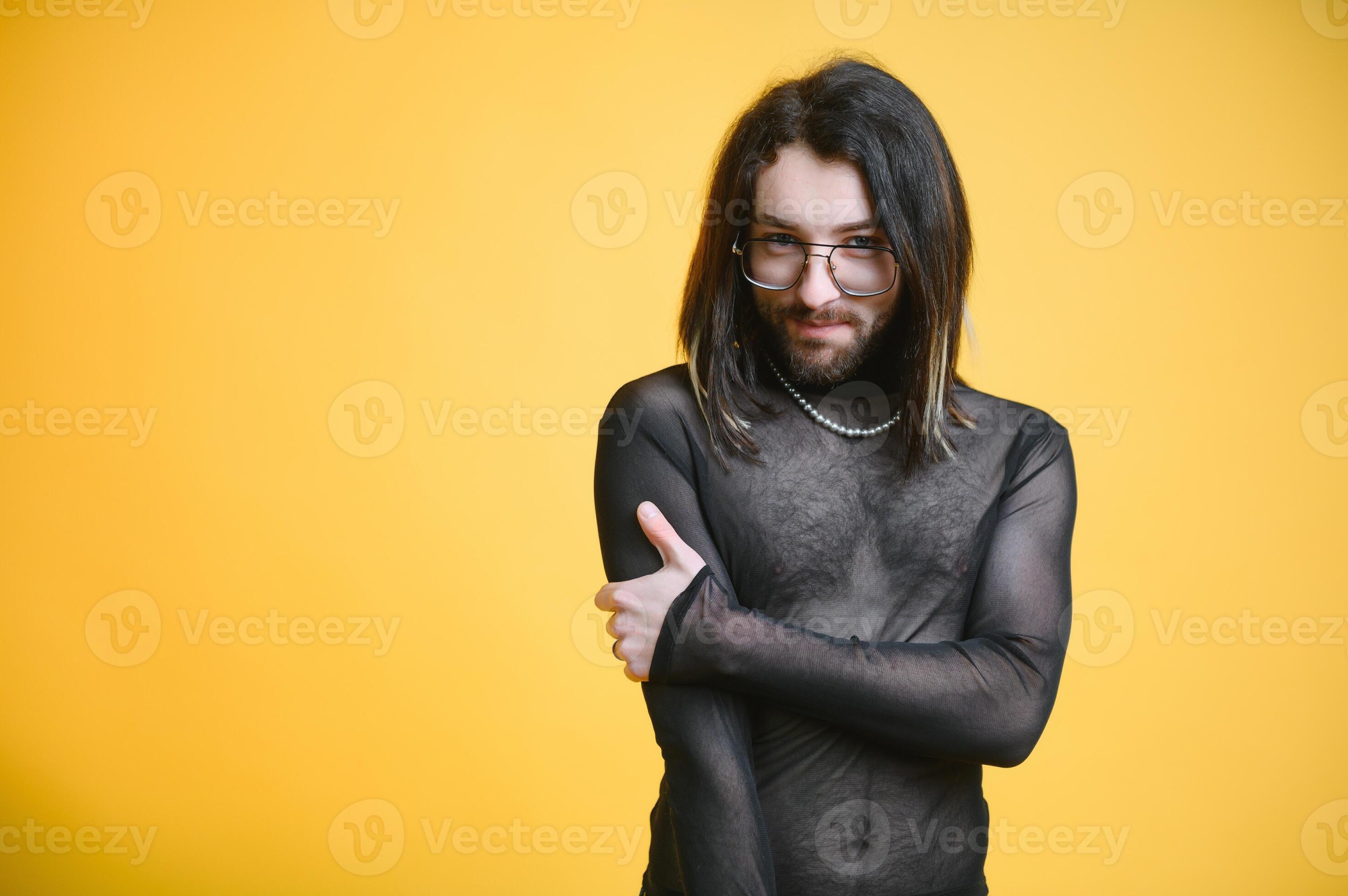 Retrato De Un Gay Hombre En Un De Colores Antecedentes G Nero Igualdad El Concepto De El Lgbt