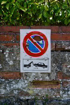 no parking zone traffic signal photo