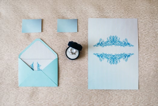 wedding rings with a wedding decor photo
