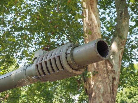 Tank gun used by the army photo