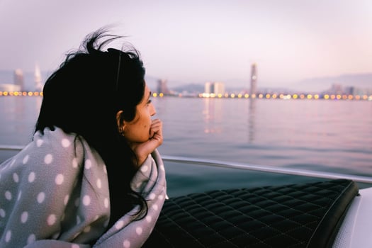 pretty woman enjoy tranquil landscape photo