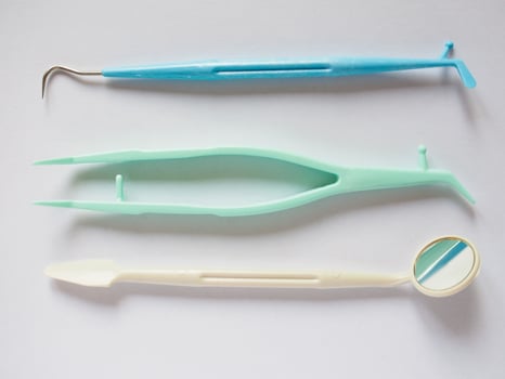 Dentist tools kit photo