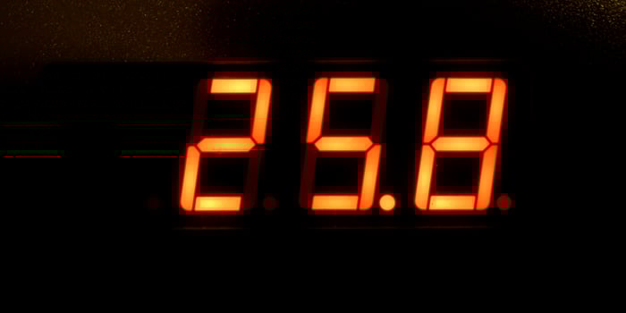 Liquid crystal display showing temperature photo