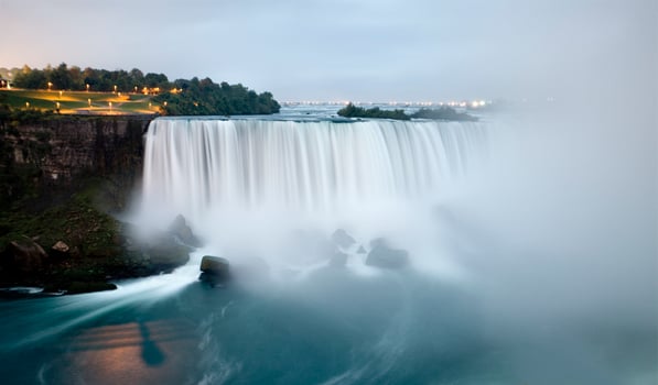 Niagara Falls Daytime photo