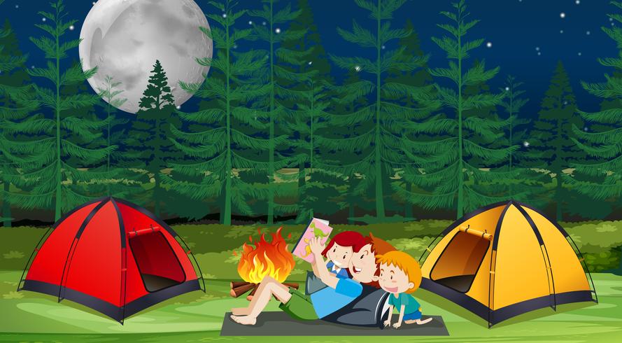 Un camping familiar en el bosque. vector