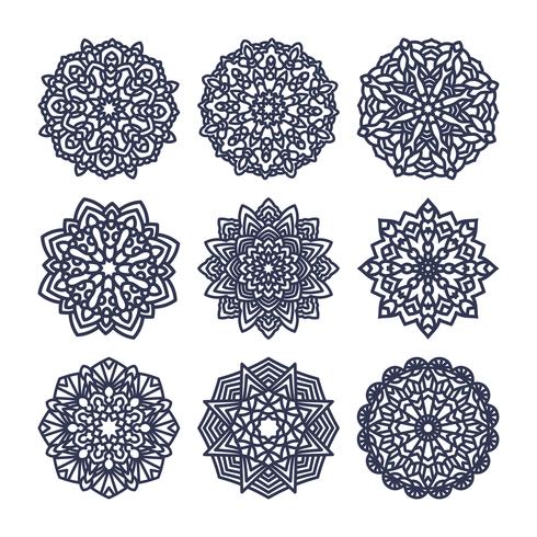 Conjunto de mandalas. Meditación de la boda india. vector