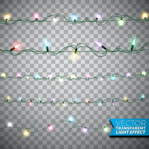 Luces de la Navidad que brillan intensamente elementos aislados realistas del diseño en fondo transparente. Decoraciones de guirnaldas de Navidad para tarjeta de felicitación de vacaciones. vector