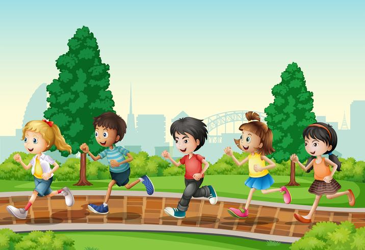 Niños corriendo en el parque urbano. vector