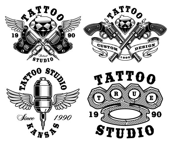 Conjunto de emblemas de tatuaje monocromo. vector