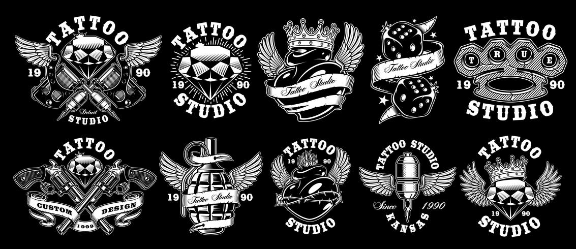 Conjunto de diseños de tatuajes personalizados. vector