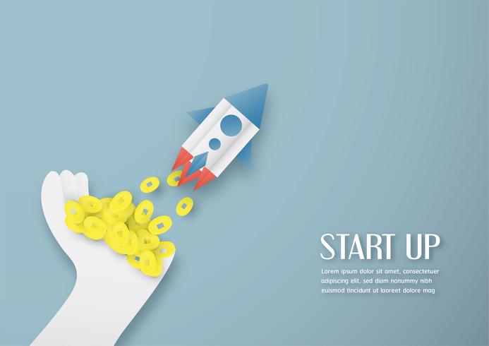 Ilustración de vector con puesta en marcha concepto en corte de papel, artesanía y estilo origami. Rocket está volando en el cielo azul. Diseño de plantillas para banner web, cartel, portada, publicidad. Artesanía en 3D para niños.