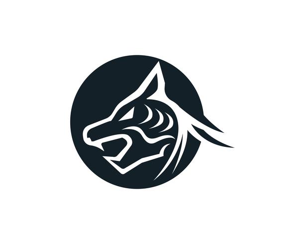 Mascota de logotipo de cabeza de tigre sobre fondo blanco vector