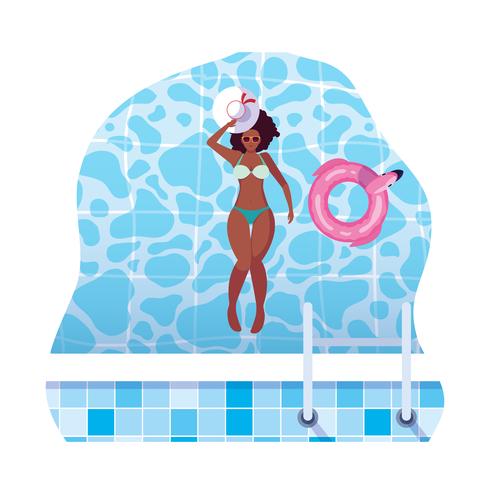 hermosa mujer afro con traje de baño flotando en el agua vector