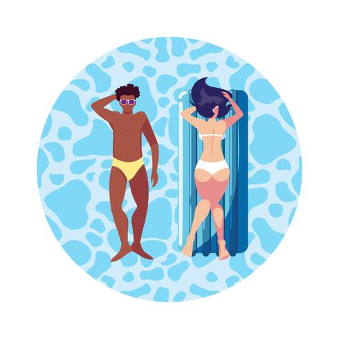 Pareja interracial con colchón flotador en agua. vector