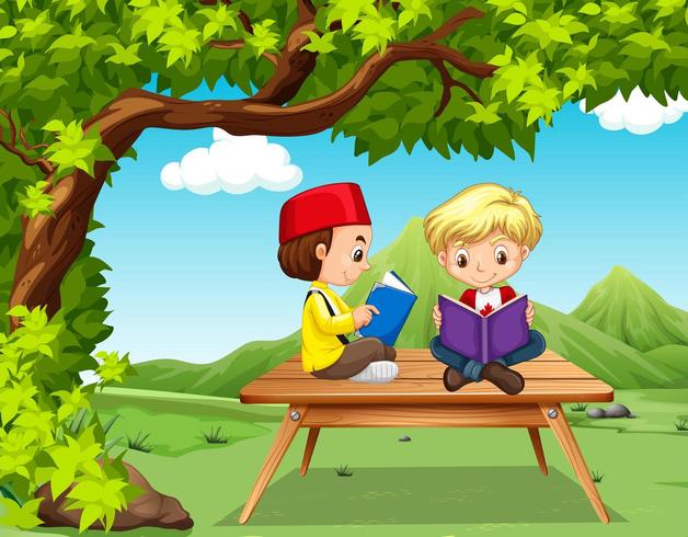 Dos niños leyendo libros en el parque vector