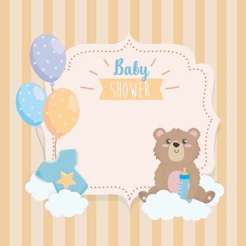 Etiqueta de baby shower con osito de peluche en la nube con globos vector