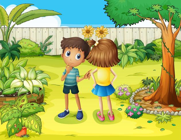 Un niño y una niña discutiendo en el jardín vector