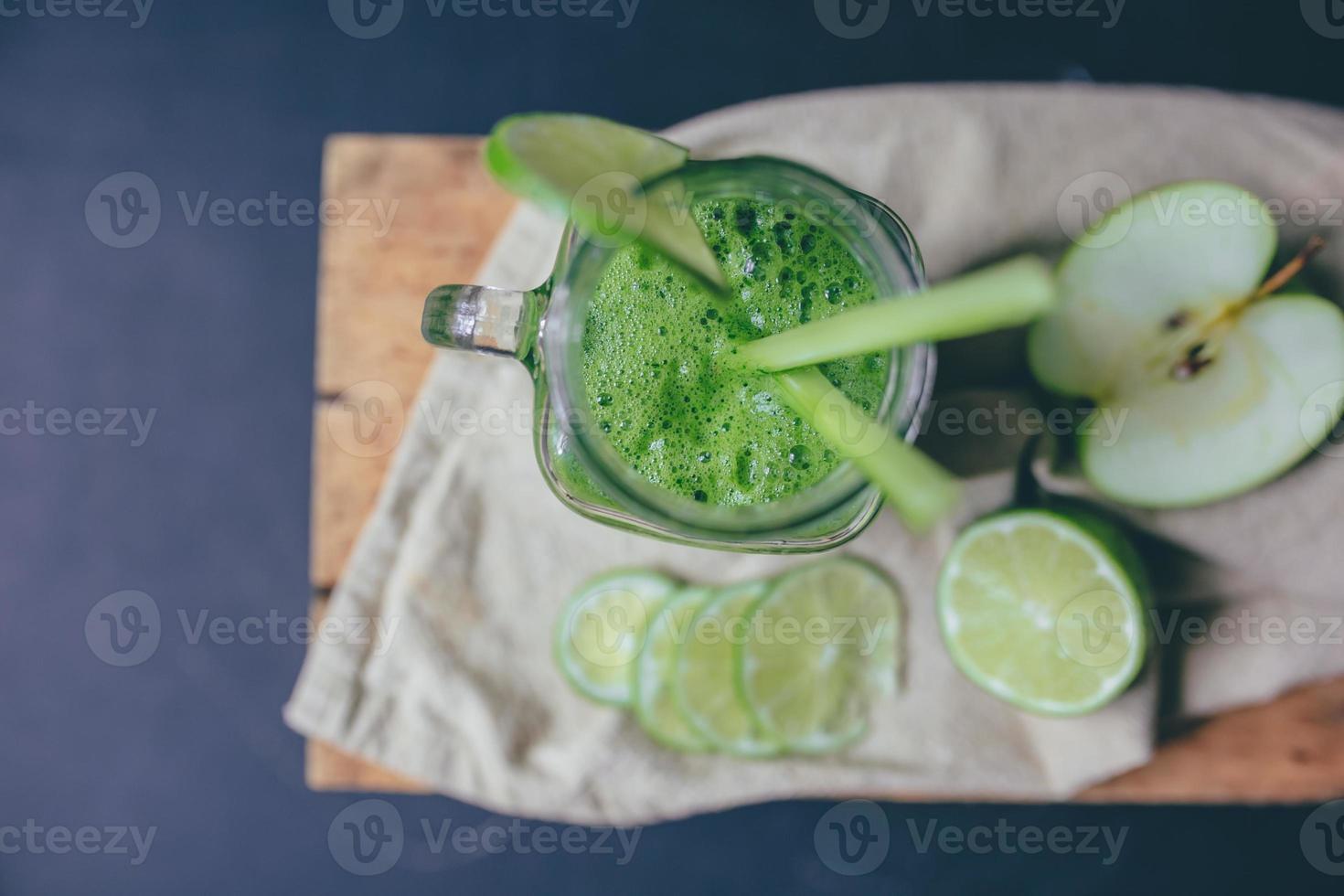 Green juice smoothie photo