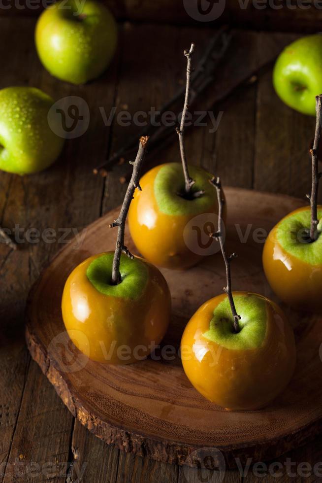 Homemade Green Caramel Apples photo