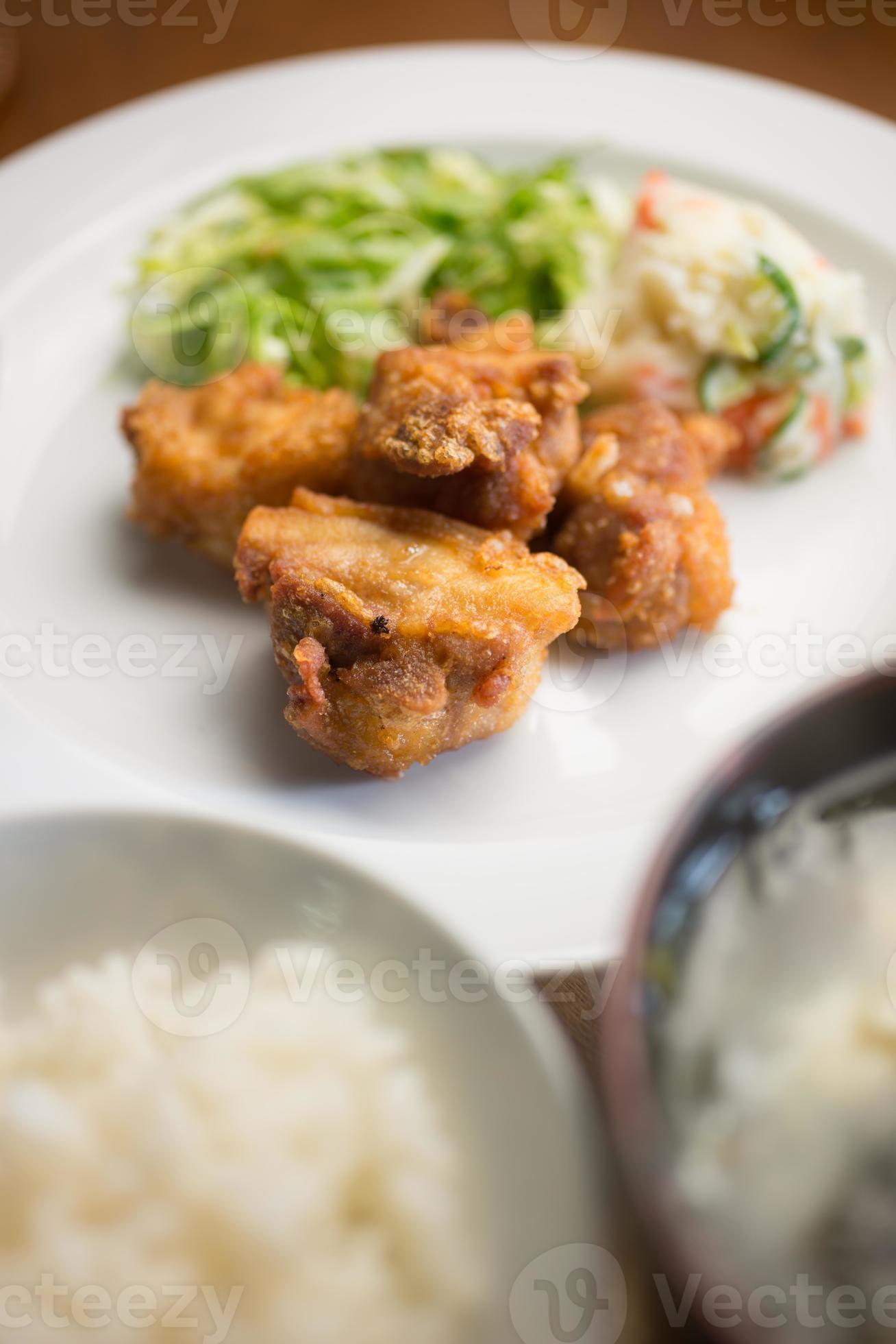 Tori no Karaage, Japanese fried chicken 722531 Stock Photo at Vecteezy