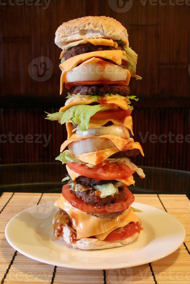 mega hamburguesa de carne foto