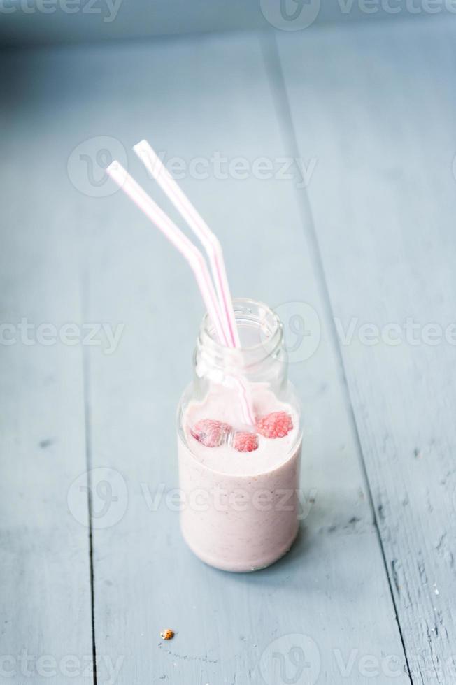 Raspberry milkshake photo