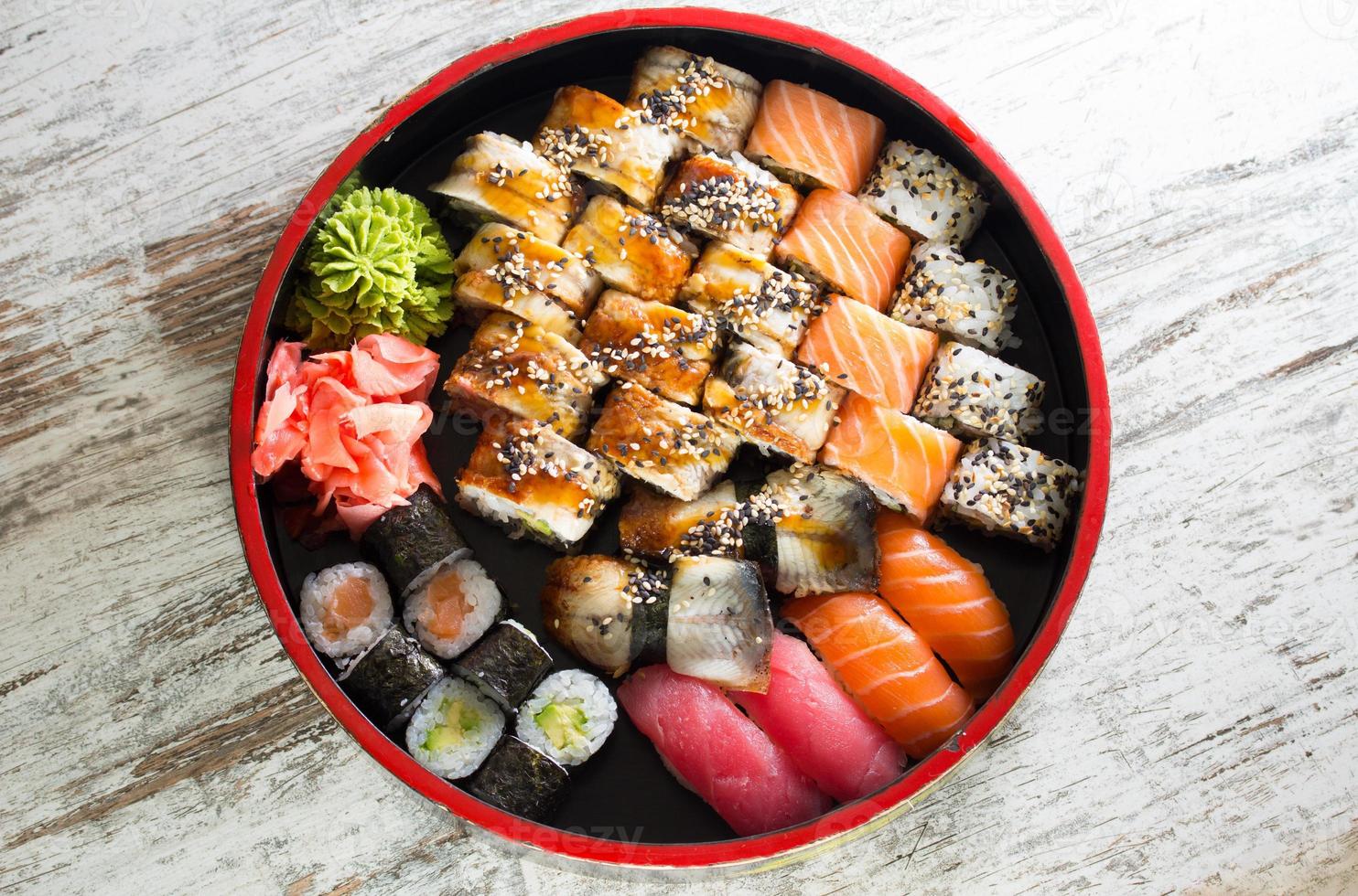 rollo de sushi foto