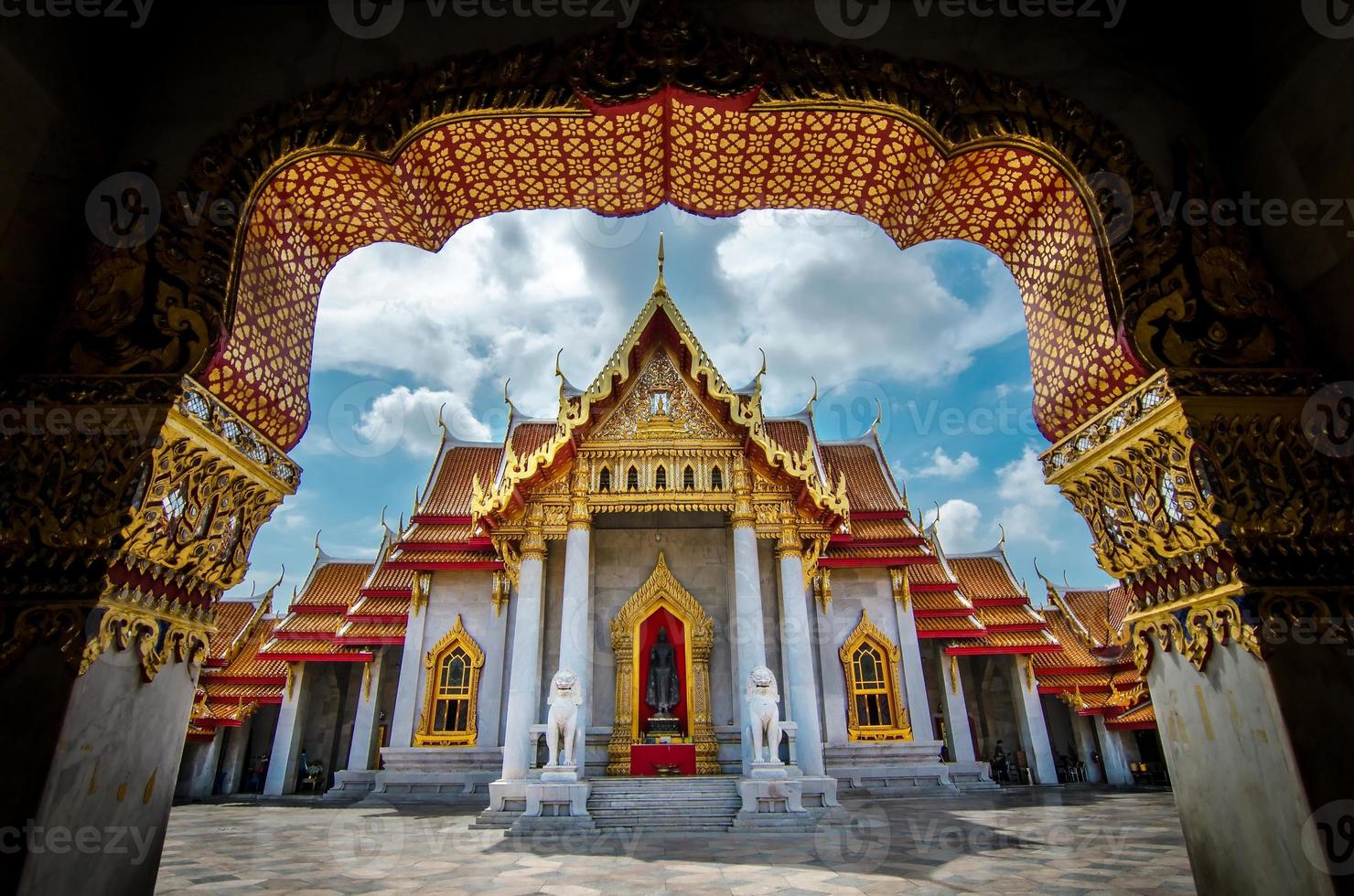 Templo Wat Benchamabophit, Bangkok, Tailandia foto