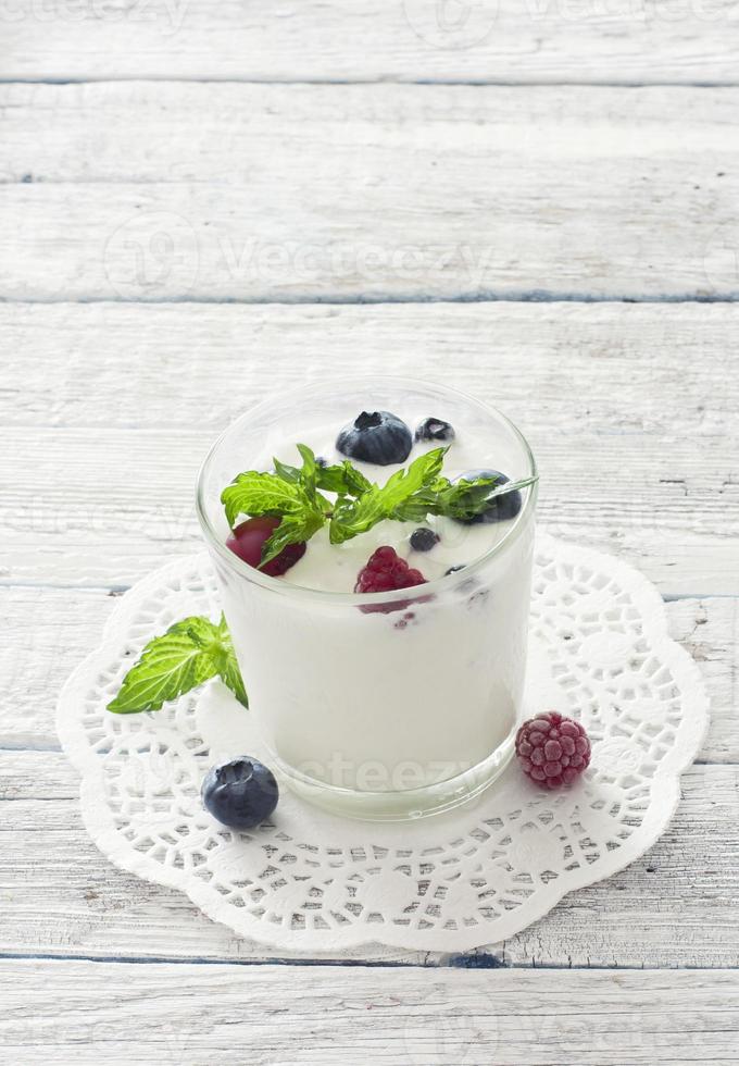 Vanilla ice cream with fresh berries photo