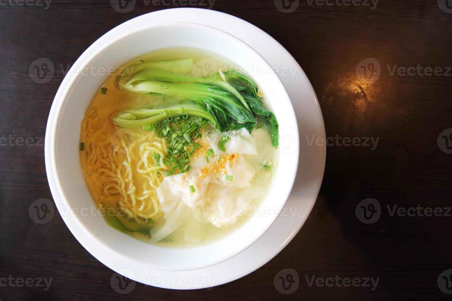 noodle and dumpling photo