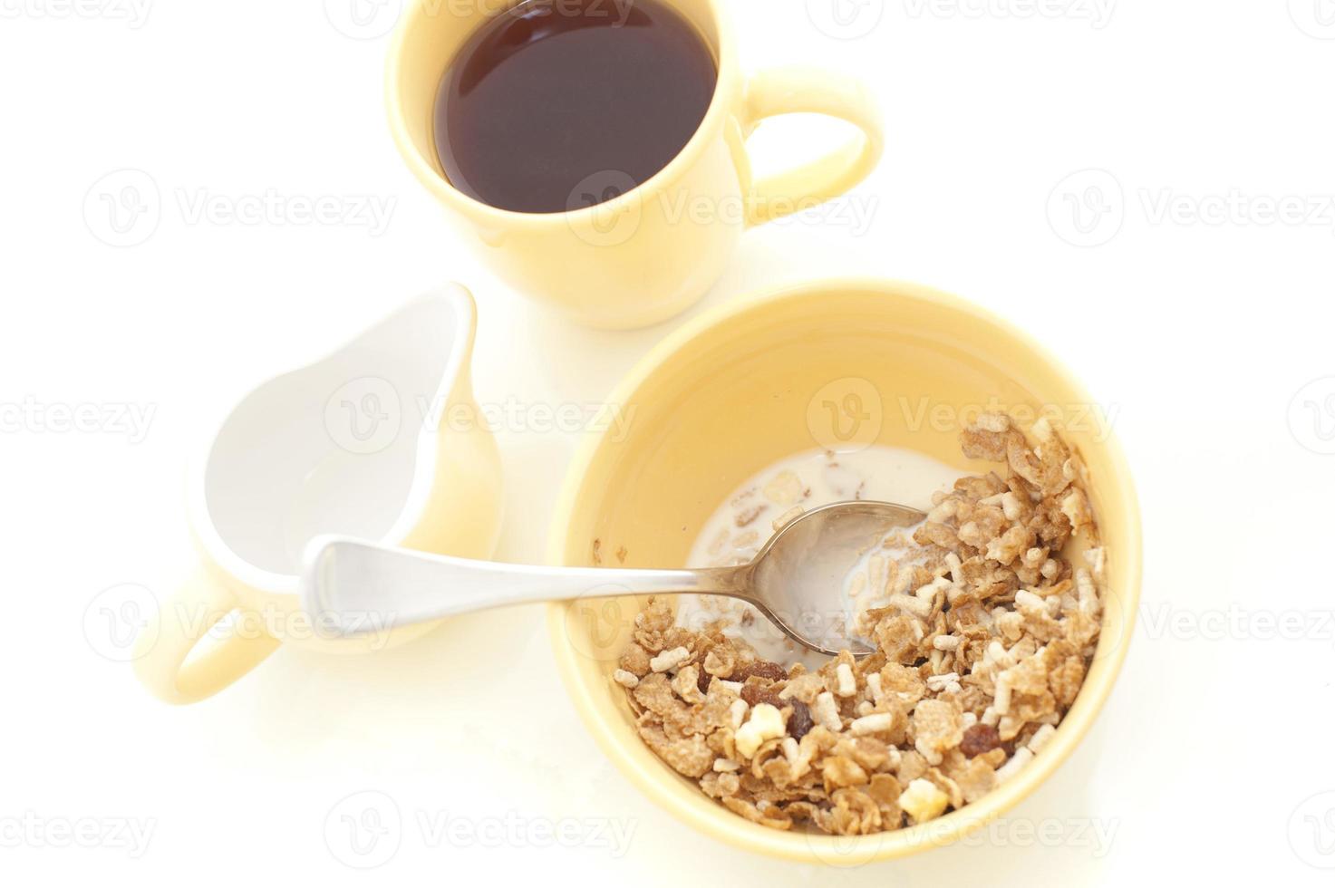 tazón de muesli y café para el desayuno foto