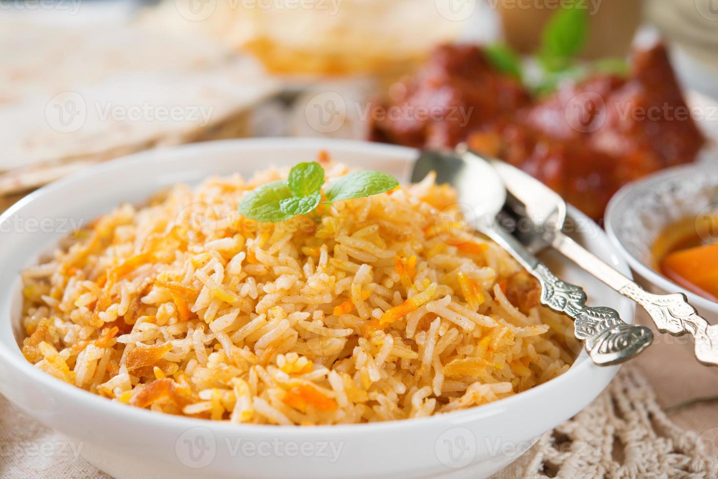 arroz indio cocido fresco foto
