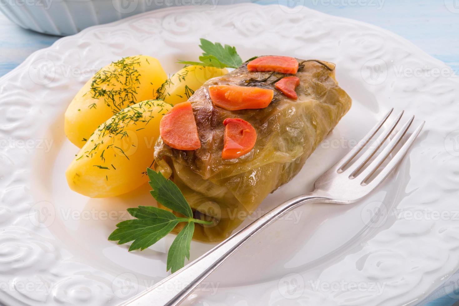 baked cabbage rolls photo