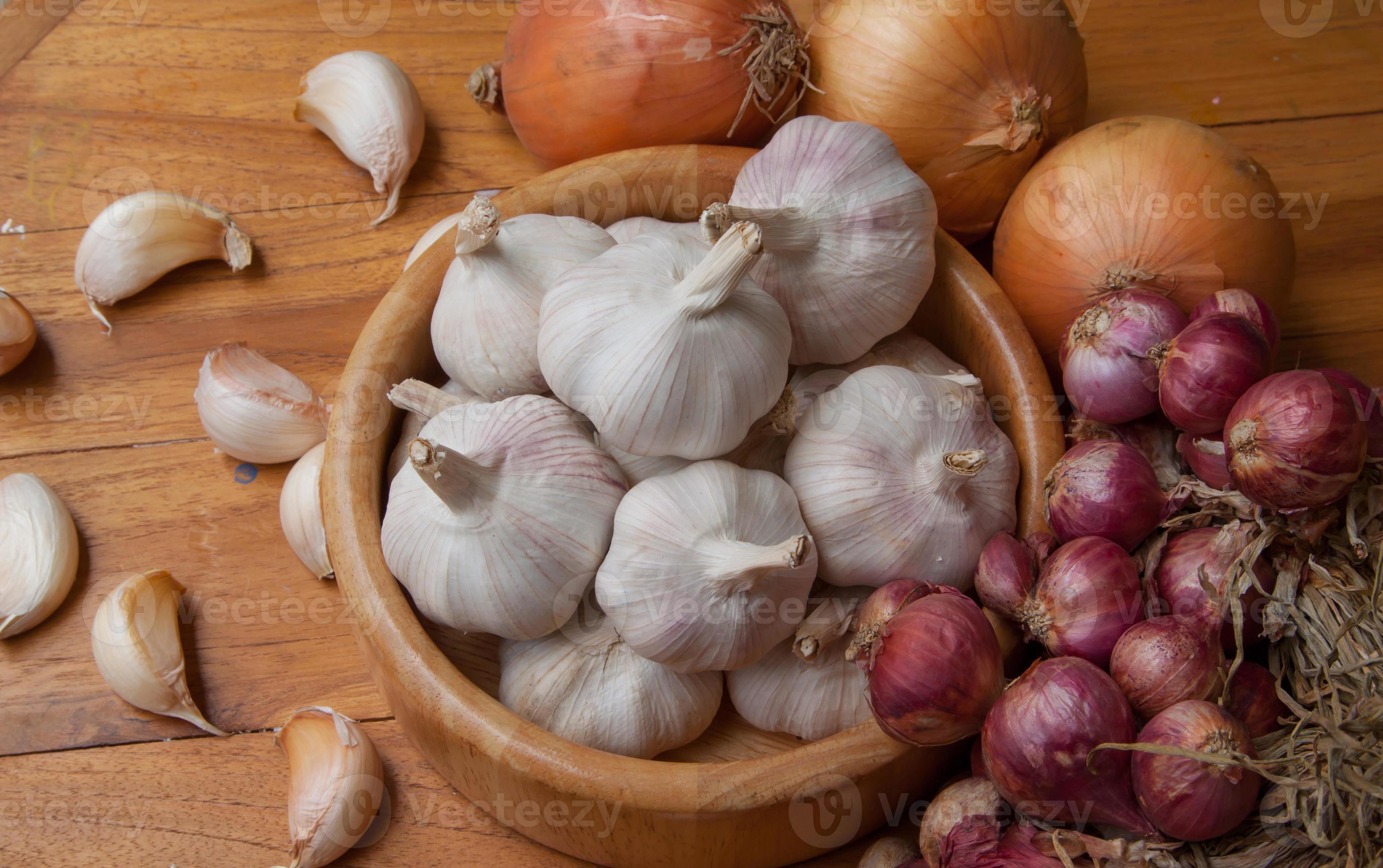 Shallots Stock Photos and Images - 123RF