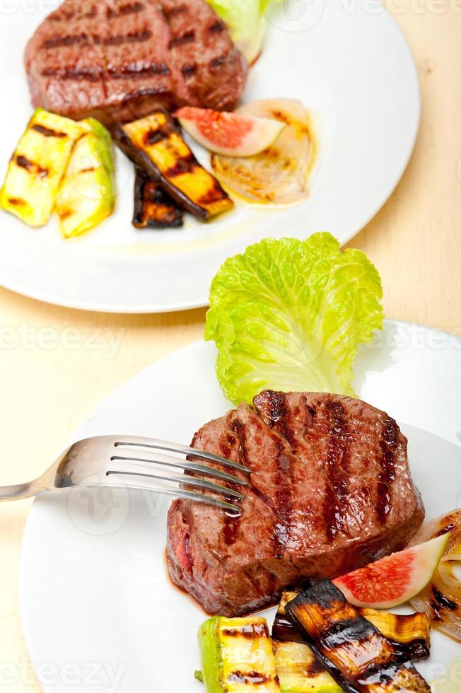 grilled beef filet mignon 776213 Stock Photo at Vecteezy