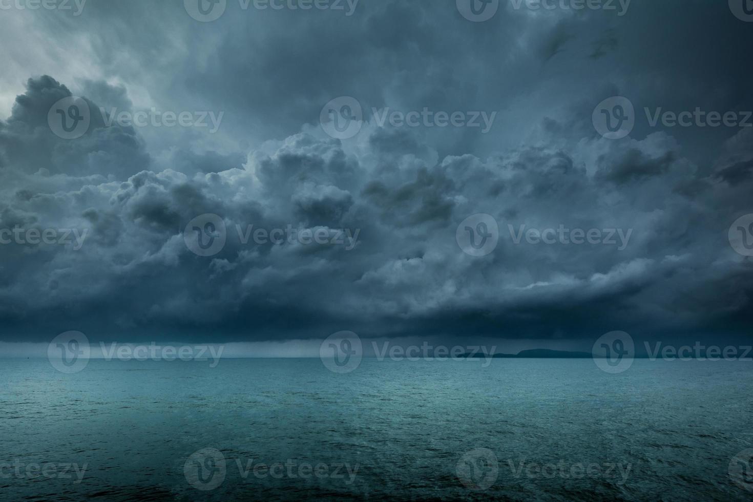 storm on the sea photo