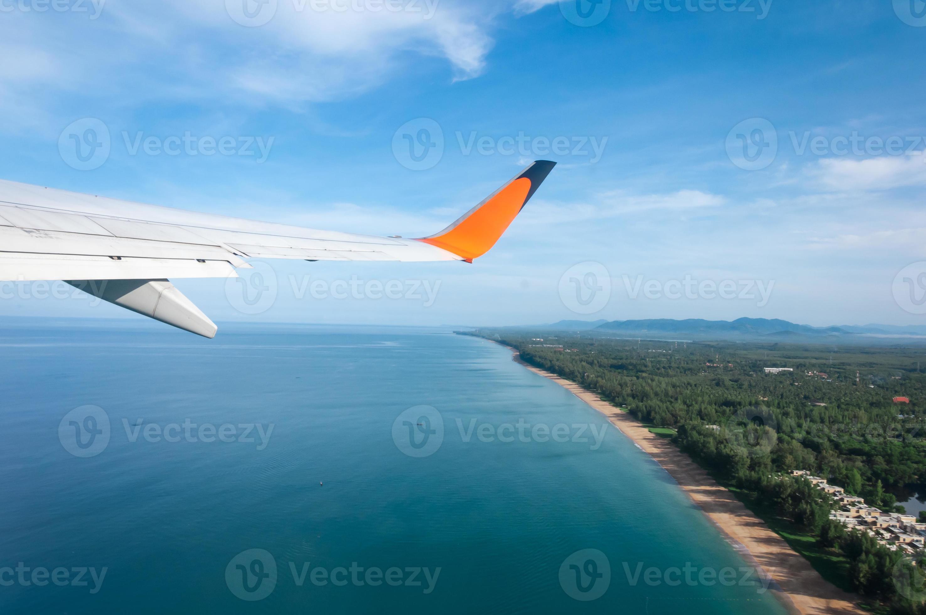 avión despegando de la isla foto