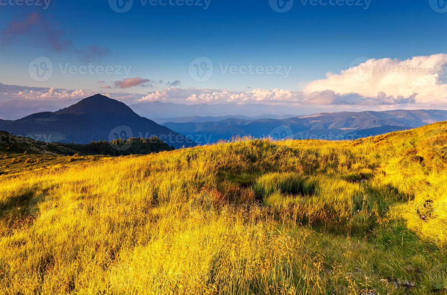 mountain landscape photo