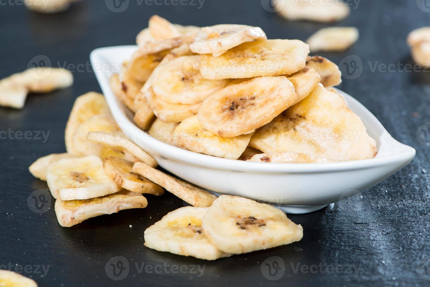 chips de plátano (primer plano) foto