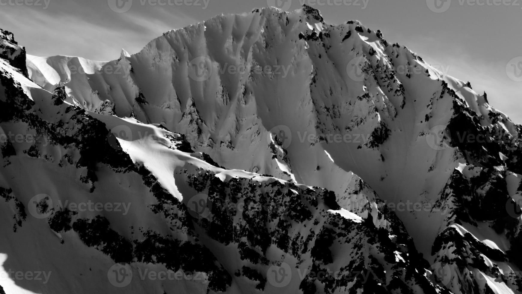 atwell peak blanco y negro foto