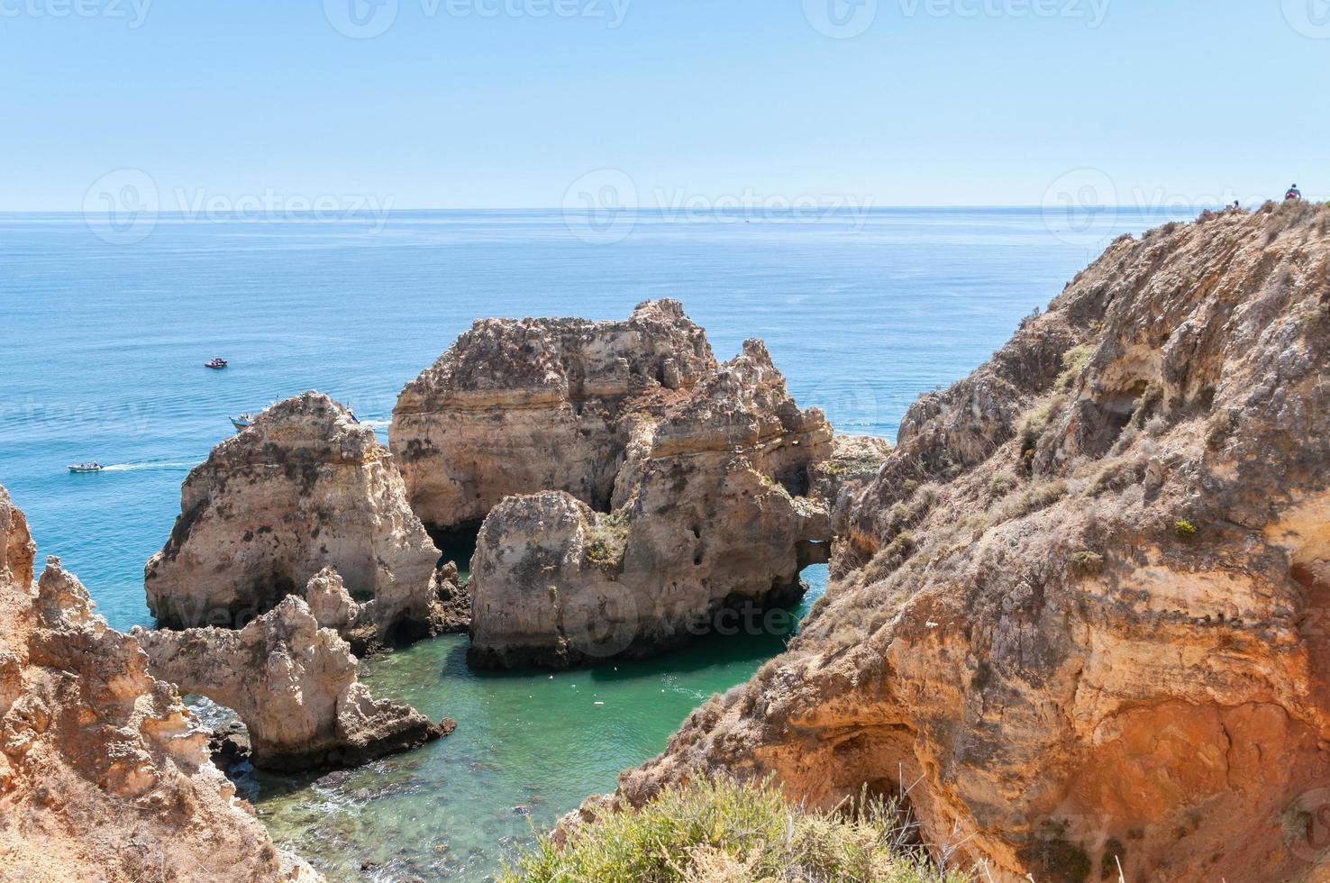 ponta da piedade, formaciones rocosas cerca de lagos en portugal foto