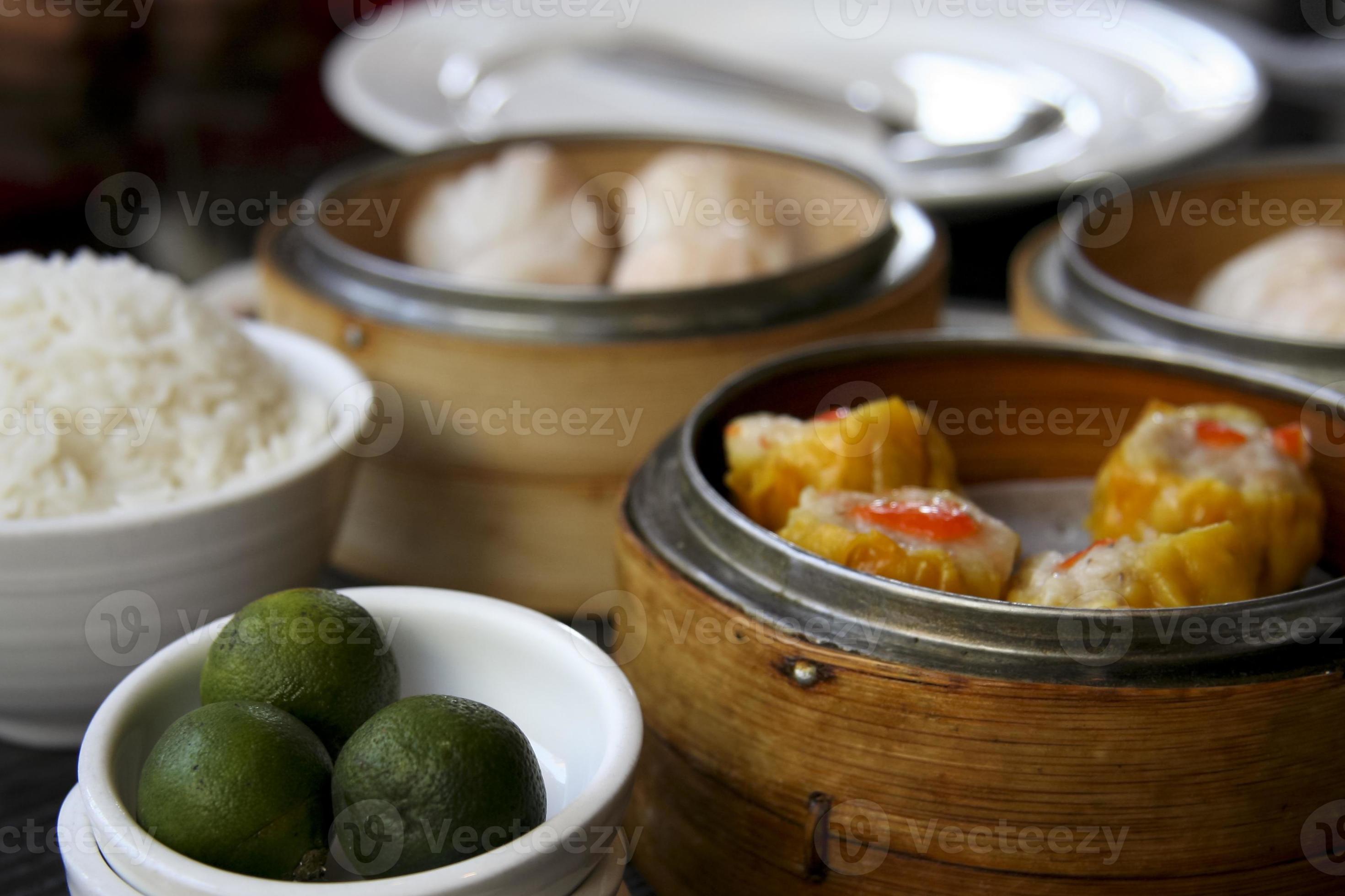 Is dim sum a full meal?