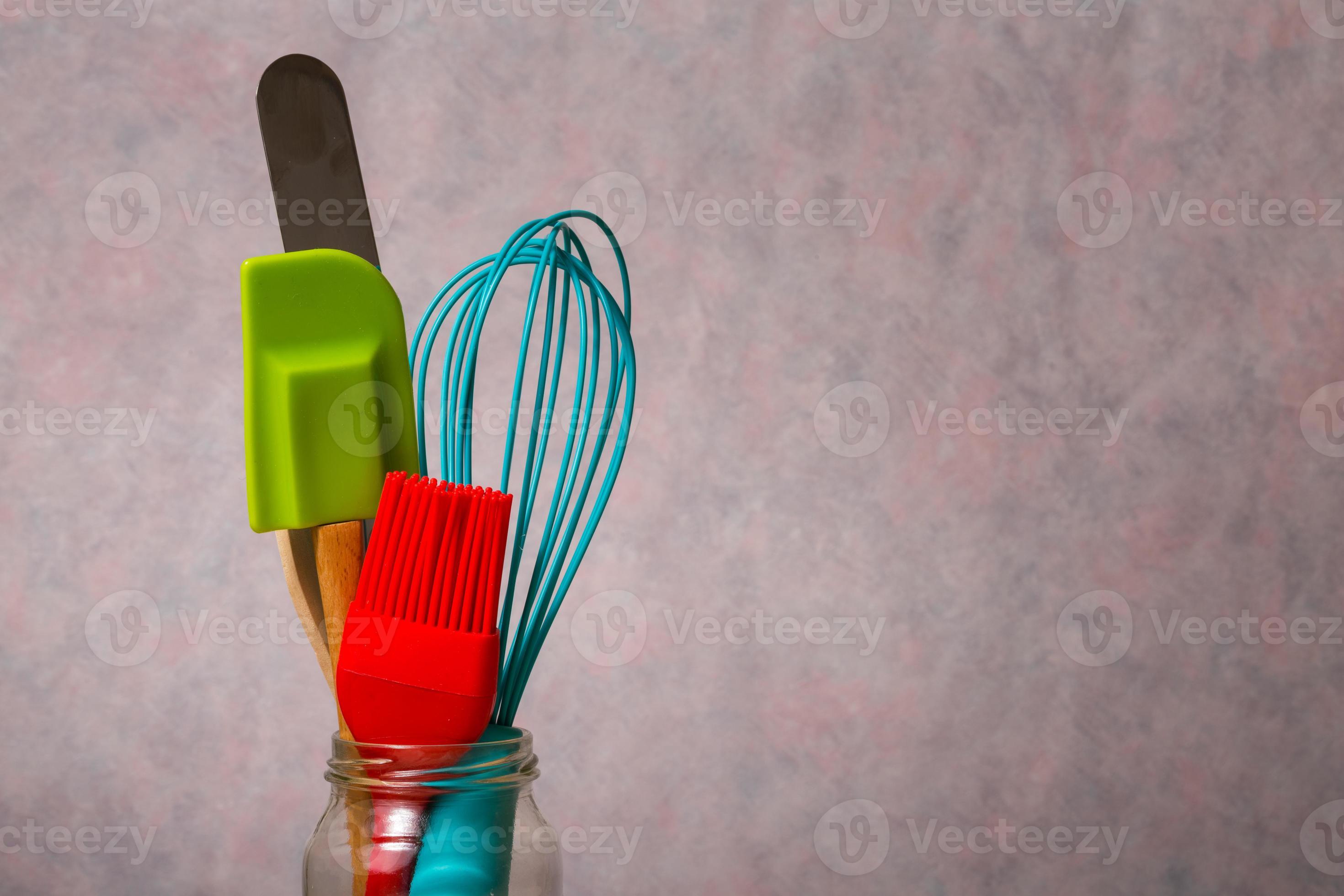 kitchen utensils photo