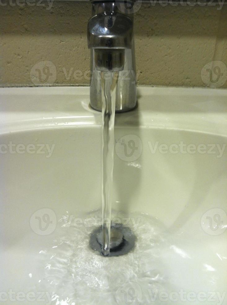 sink water photo