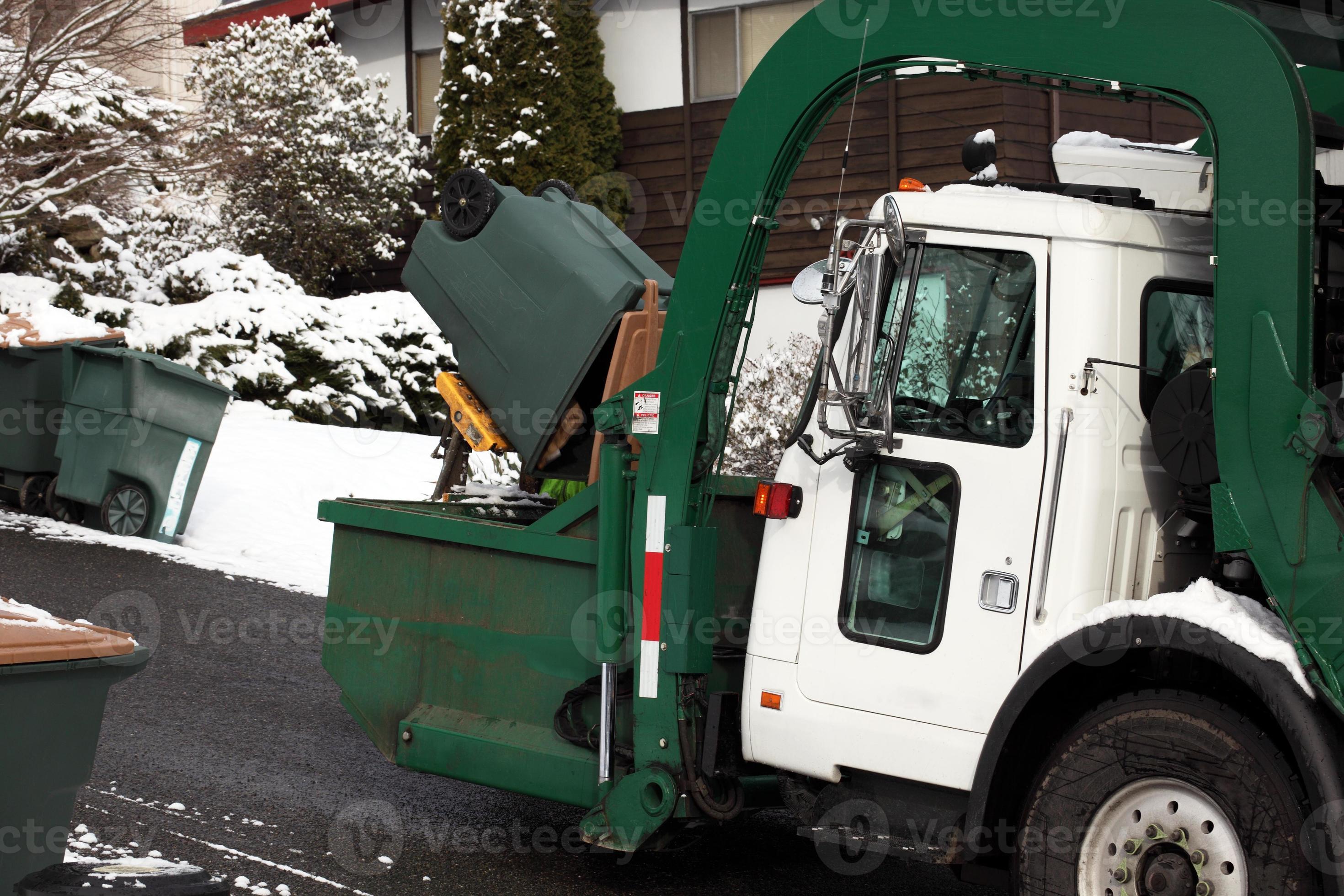 Recycle & Yard Waste Management 811036 Stock Photo at Vecteezy