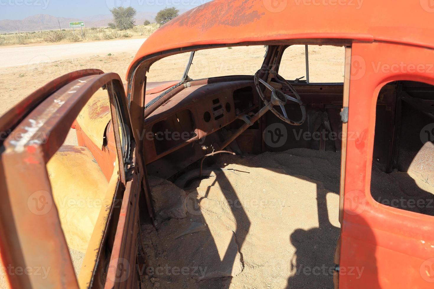 Schrottautos in Namibia photo