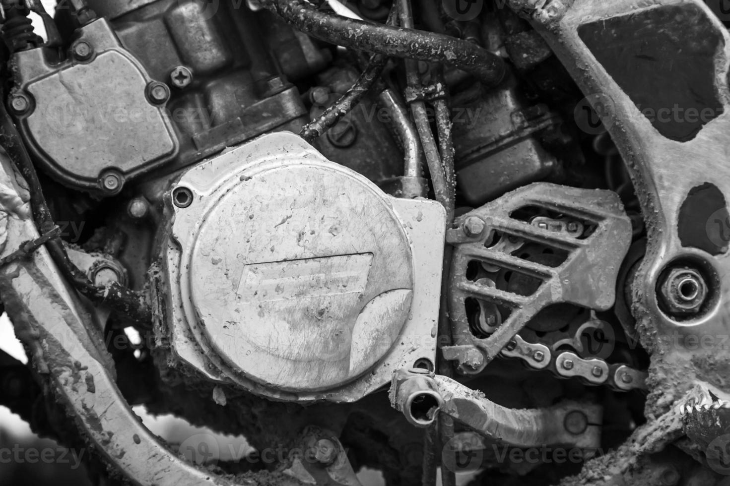 Primer fragmento monocromático del motor de moto deportiva de motocross foto