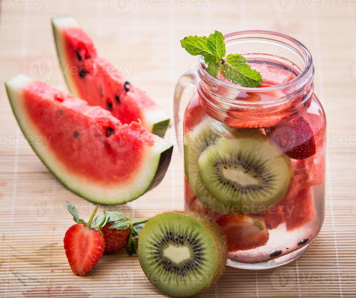 infused water mix of strawberry, watermelon, and kiwi 812278 Stock