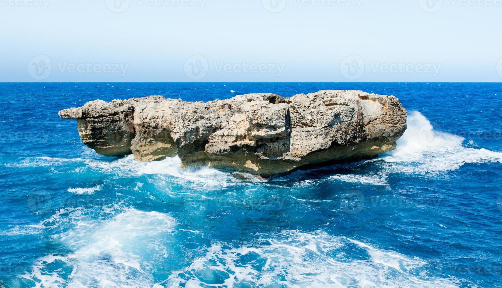 Sea Rock Stock Photo At Vecteezy Sea Rock Stock Photo At Vecteezy