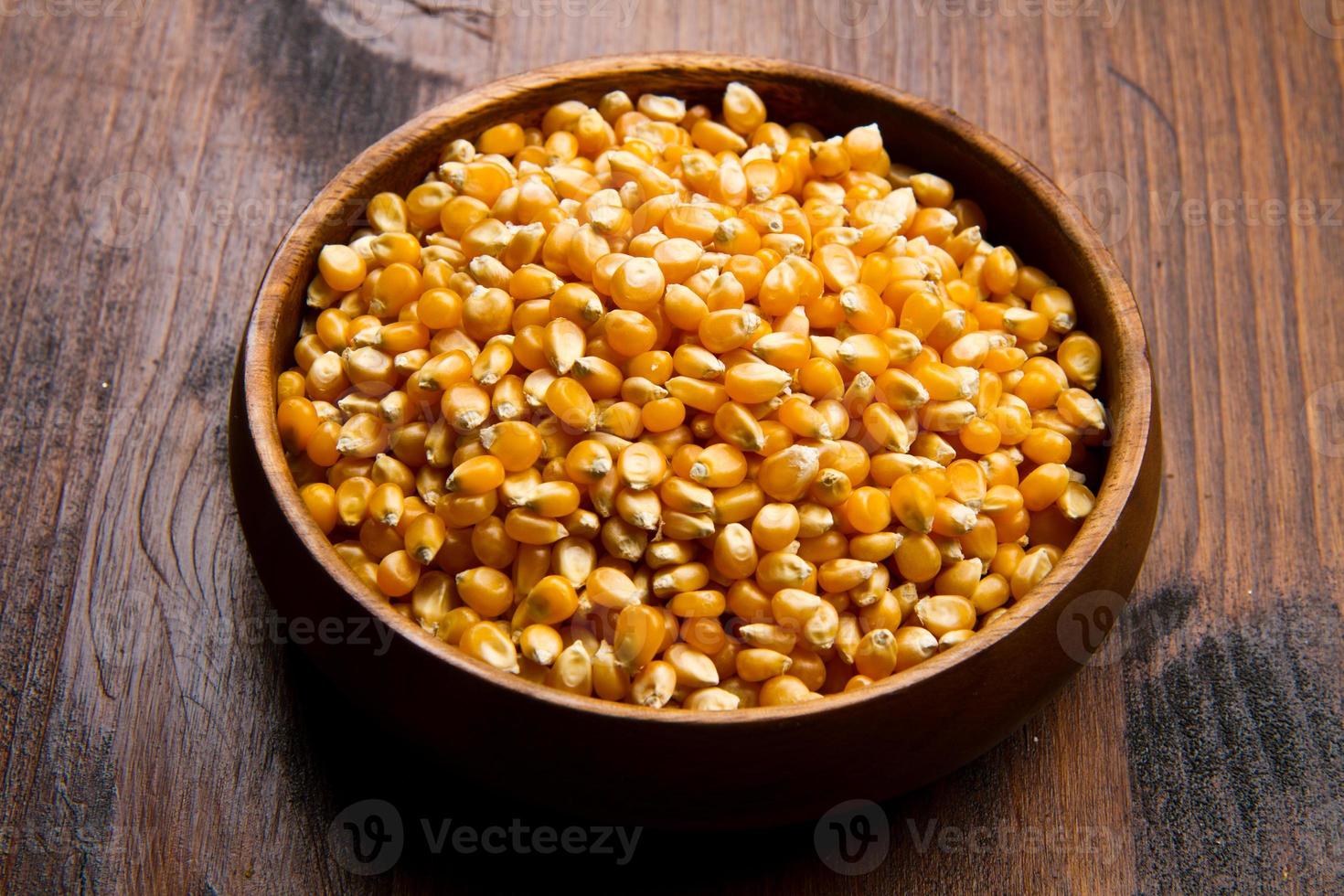 raw corn seed photo